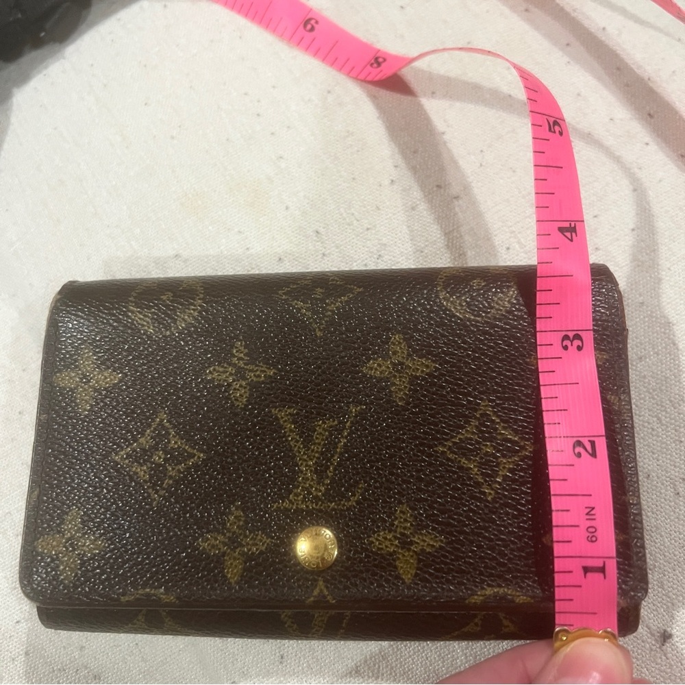 Authentic Louis Vuitton Monogram Wallet - Picture 15 of 16